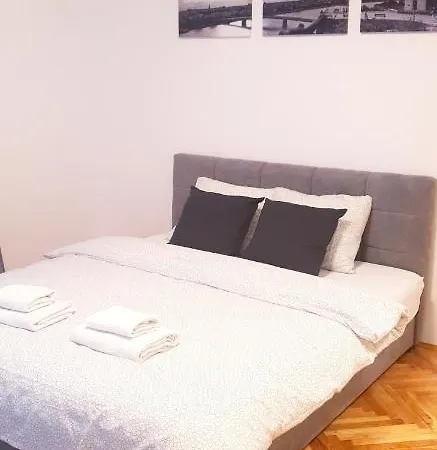 Mila ノヴィ・サド